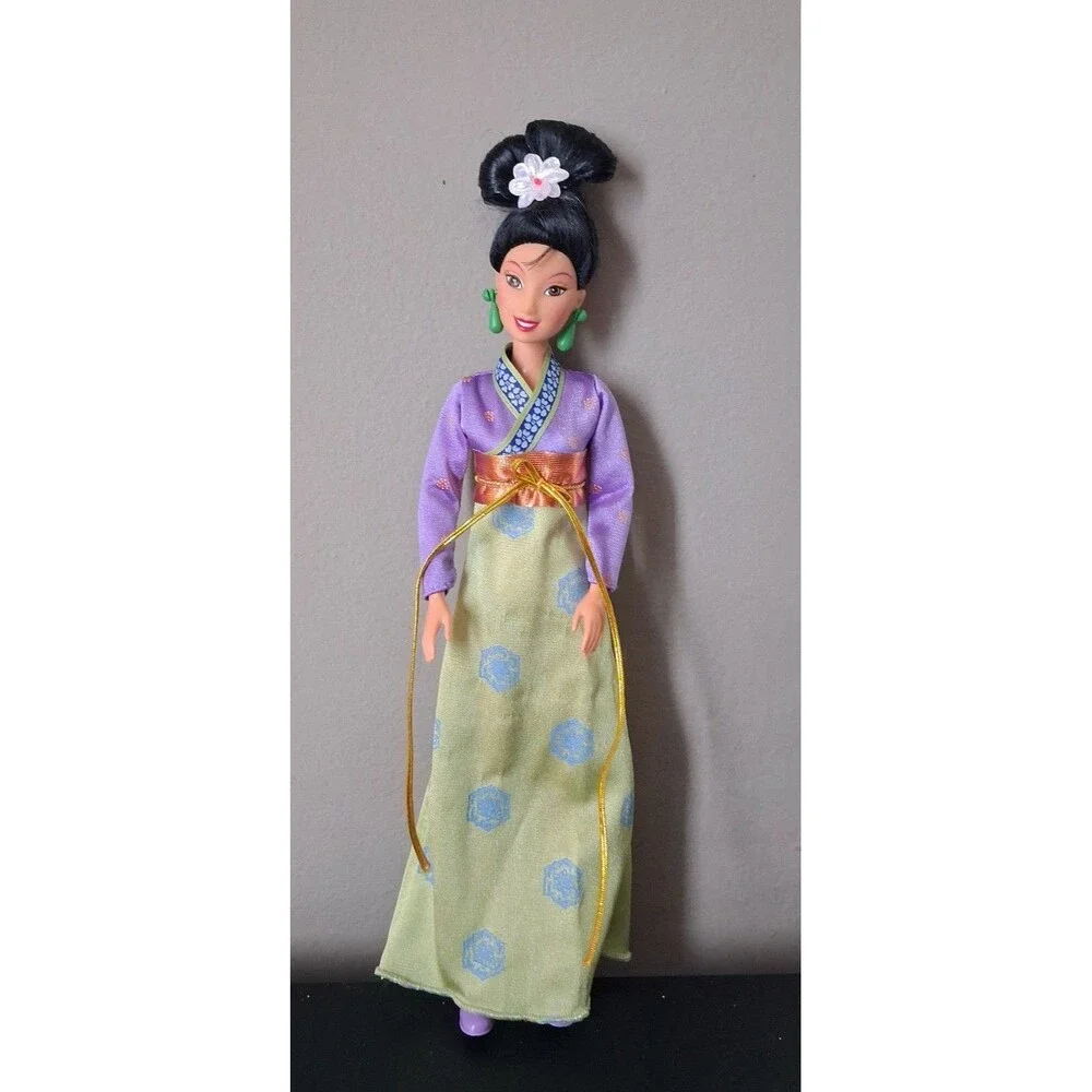 Mattel Disney Mulan Hearts of Honor Doll